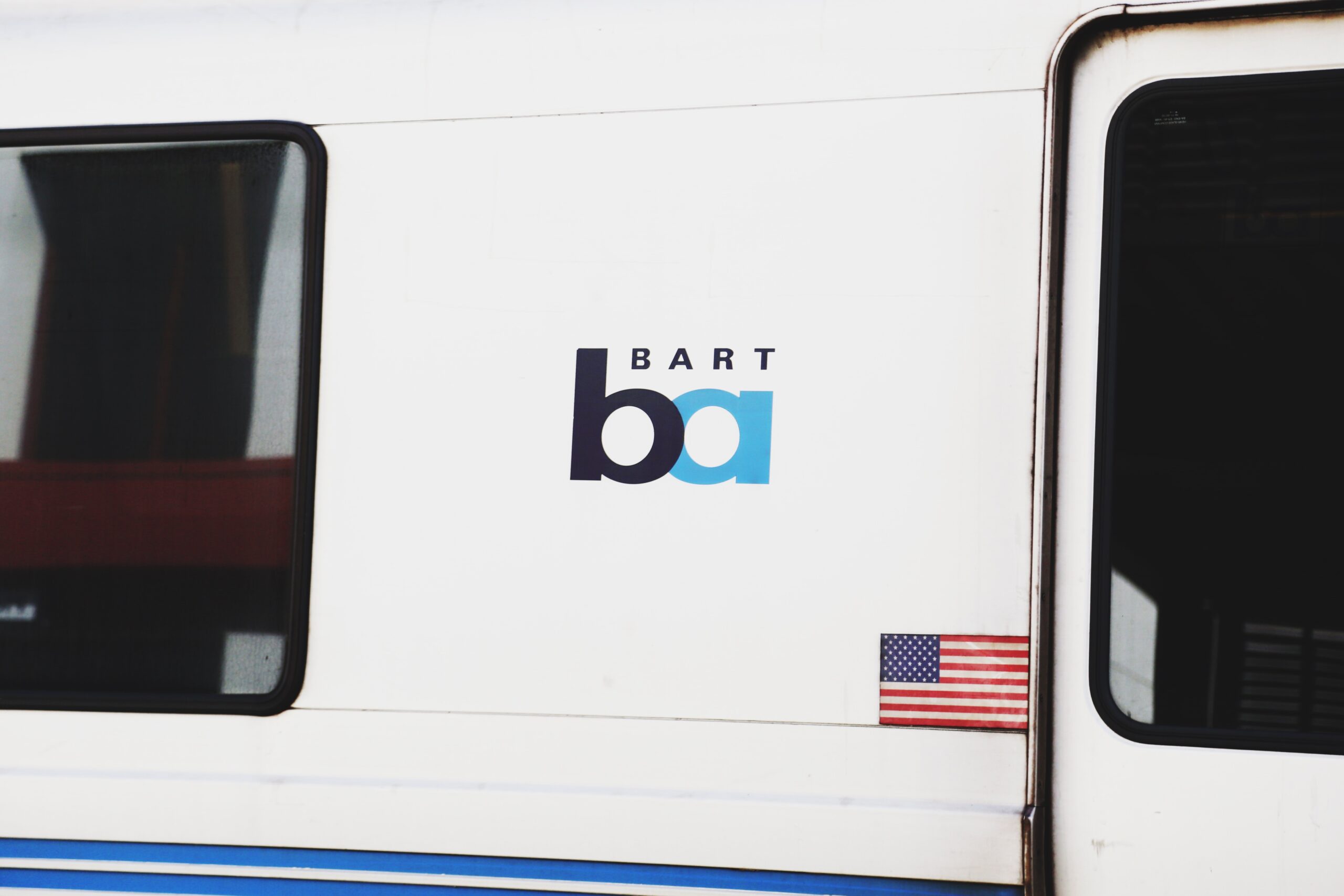 BART-train-with-logo
